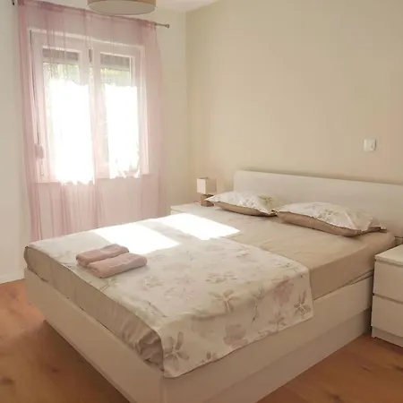 Apartment Carlissima Garden Trogir