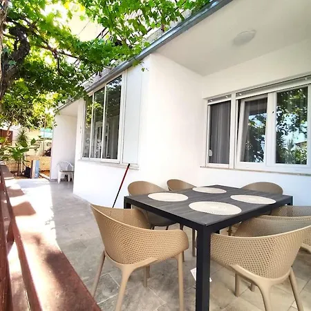 Carlissima Garden Trogir