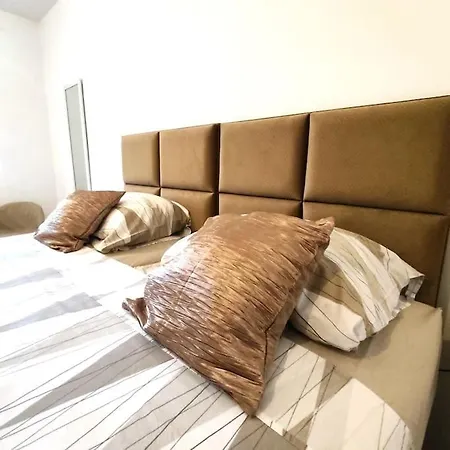 Apartamento Carlissima Garden *